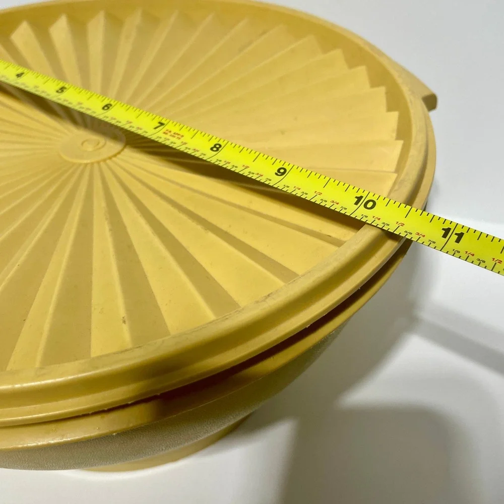 Vintage Tupperware Servalier Bowl Harvest Gold Yellow Sunburst Lid 881-7‎ Large
